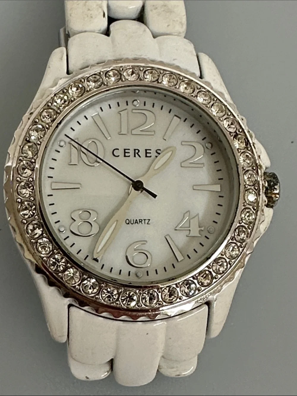 Ceres White Crystal Bezel Women's Fashion Watch